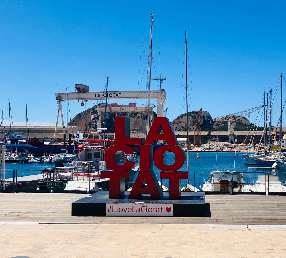 Duplex La Ciotat - Superbe 85 M2 - 6 Pers - 3 Chambres - Climatisation - Vue Mer Et Proche Du Vieux Port Ла-Сьота Экстерьер фото